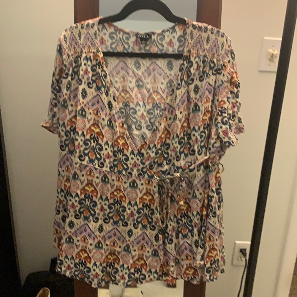 Torrid top floral print size 1